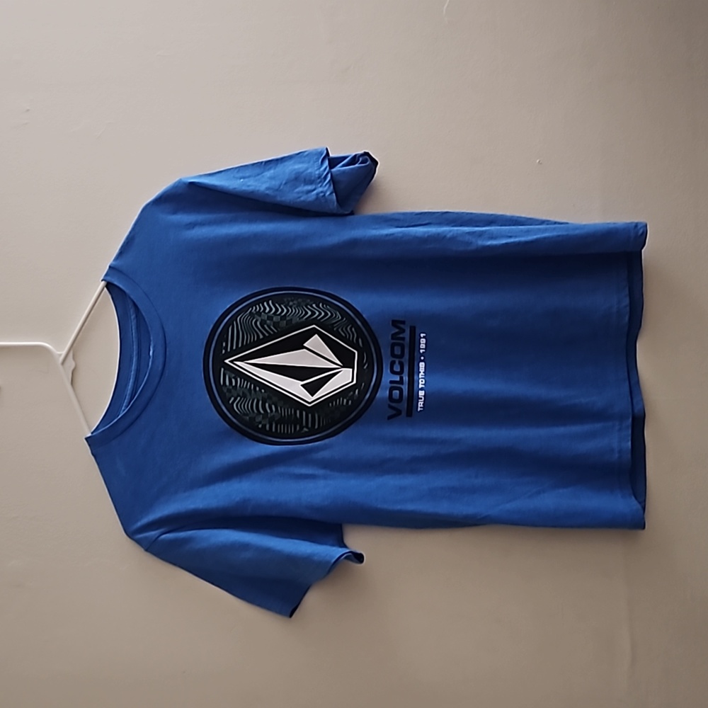 XL‎ Volcom TSHIRT